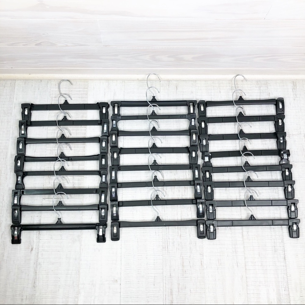 24 Bundle Lot of Plastic Pants Hangers Pinch Clip - Picture 2 of 4
